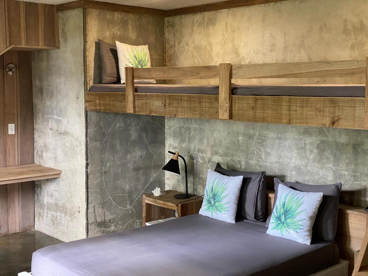 Finca Vela Lodge 博卡斯德尔托罗 外观 照片